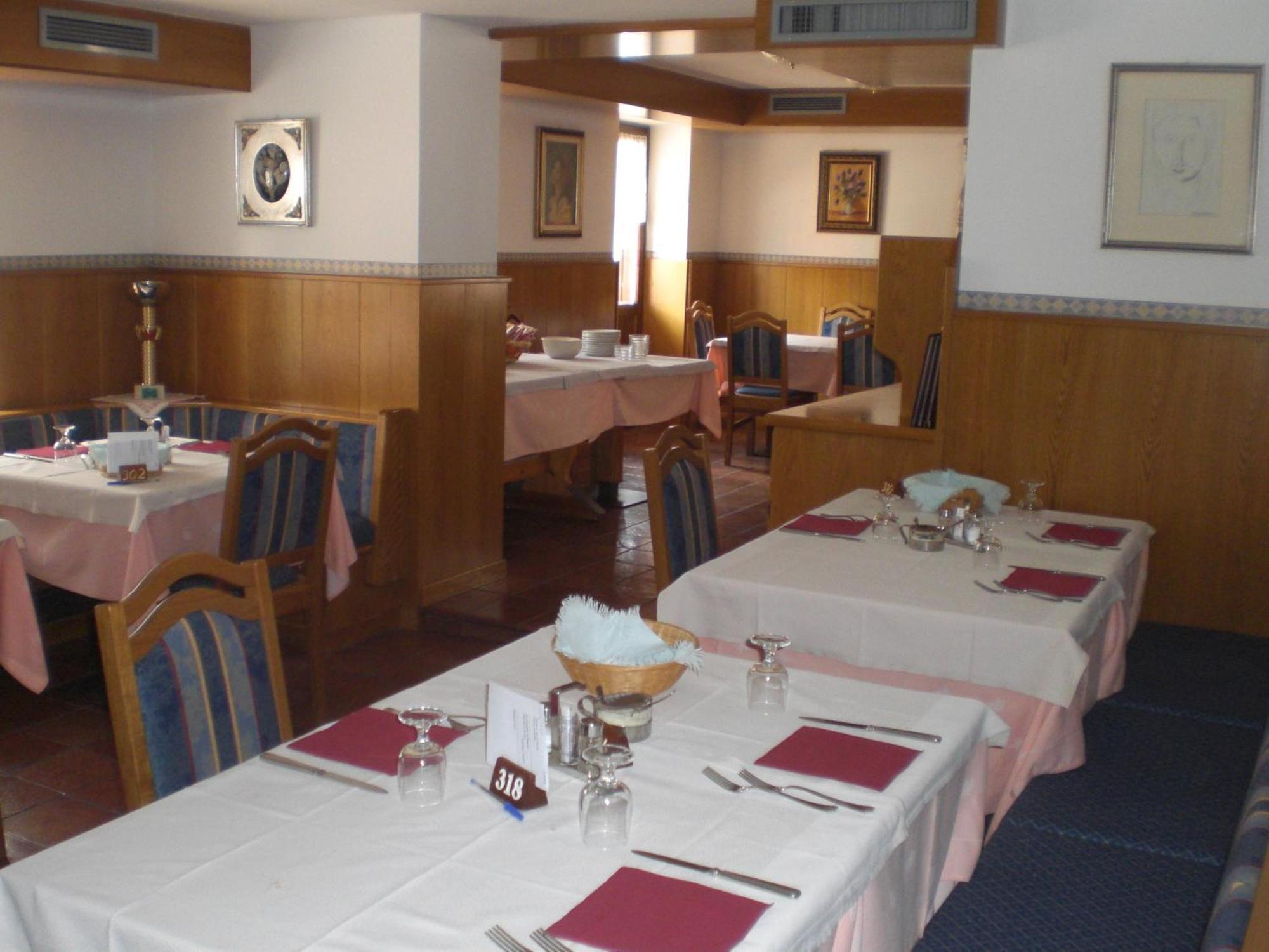Hotel Edelweiss Passo del Tonale Exterior photo