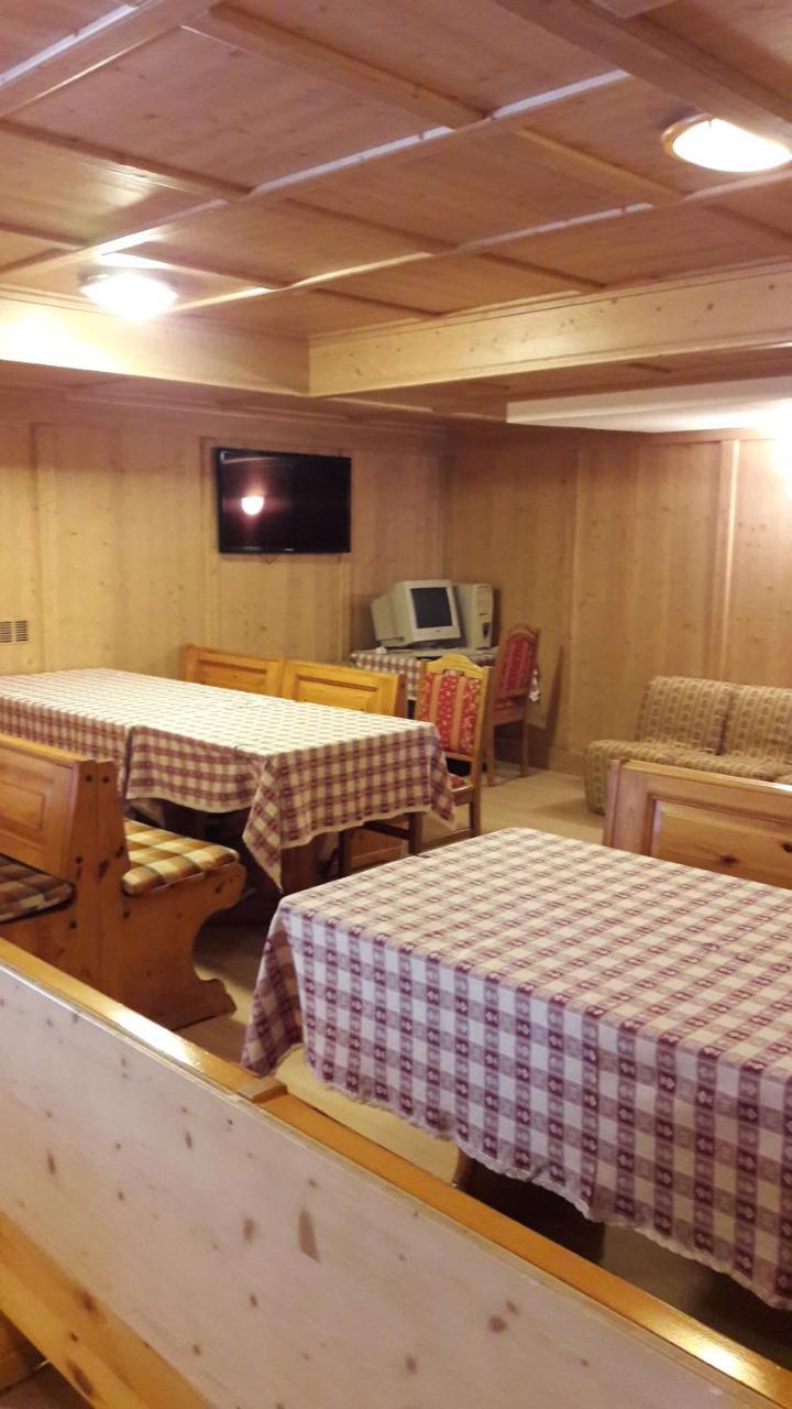 Hotel Edelweiss Passo del Tonale Exterior photo