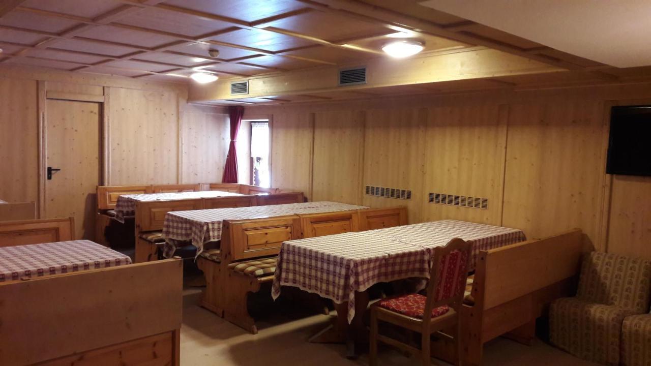 Hotel Edelweiss Passo del Tonale Exterior photo